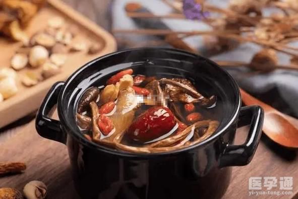 剖腹产后减肥秘籍分享，坚持增肌减脂、低糖饮食可瘦身！