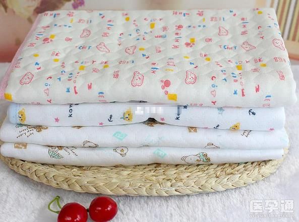 如何给宝宝选择隔尿垫？吸水速度、面料材质都是关键！