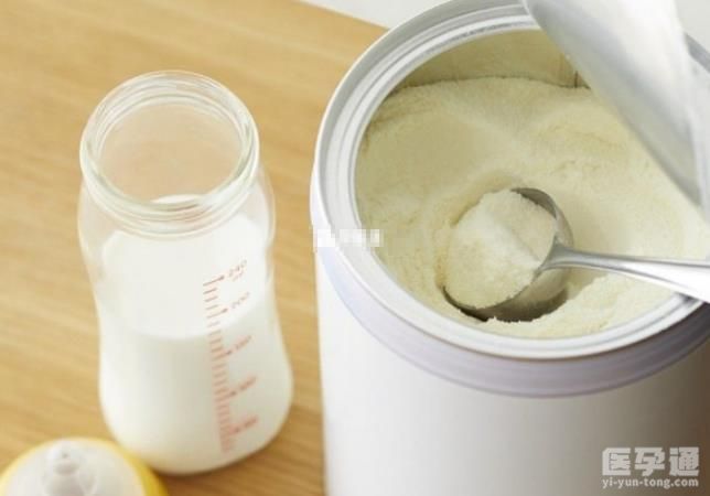 满月宝宝吃奶粉必须每隔三小时喂一次吗？