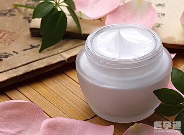 买宝宝霜一定要注意这四点，成分安全才是头等大事！