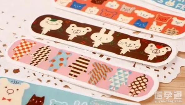 孩童创可贴品牌有很多，内附正确用法及危害参考！