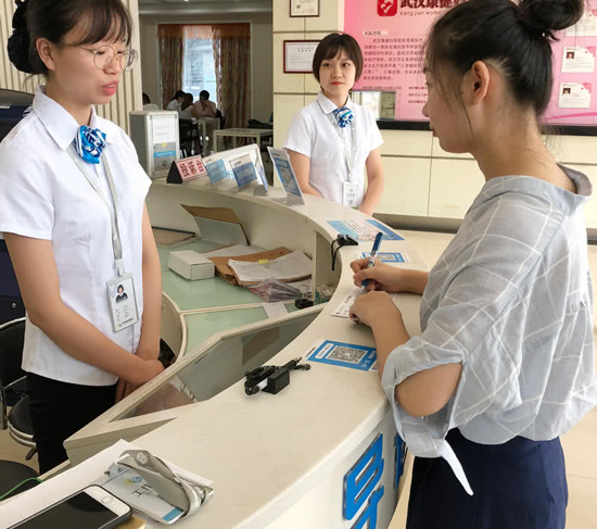 AMH查一次不行？何方方教授告诉你为什么AMH要反复查