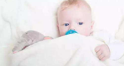 安抚奶嘴什么牌子好?8款热门奶嘴对比介绍