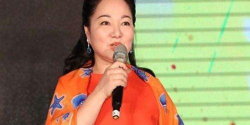 白冰冰做16次试管婴儿欲挽回亡女48岁宣布无卵失败