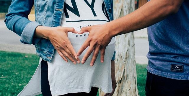 88年妈妈自述：闭经、内膜0.4、卵泡长得慢、输卵管伞端粘连....