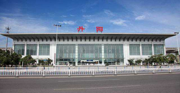 备孕3年都没怀孕！请问江苏丹阳哪里能做试管婴儿？