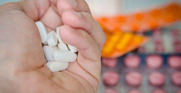 试管婴儿保胎使用一支雪诺同等于服用几粒安琪坦？