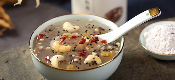 为什么哺乳期不能吃李子柒的桂花坚果藕粉？