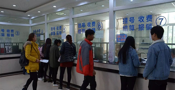 上海本地孕妇建大卡前要不要办小卡，仁济医院医生告诉你