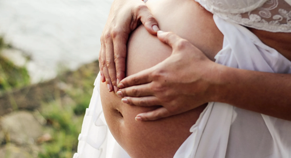 试管移植后坠痛感正常吗？看文知道原因解析