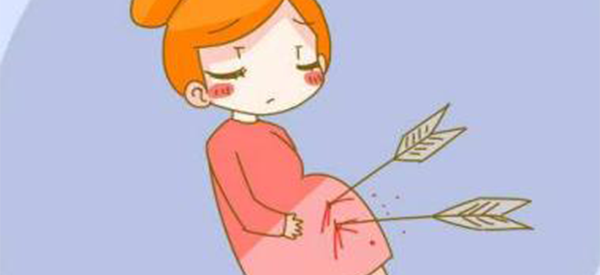 女性职工的小产假可不可以通过生育险报销呢？