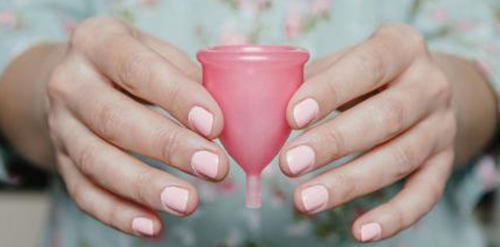 既有好处也有弊端!月经杯的利弊详解