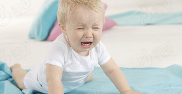 婴儿湿疹注意事项：洗澡温度、晒太阳、日常饮食都要重视