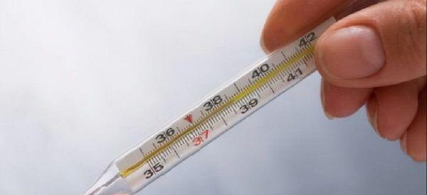 胚胎着床后当天降温0.1正常吗？