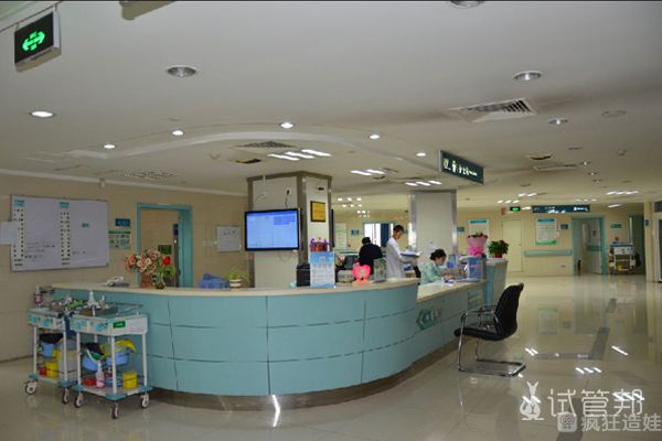 在甘肃省妇幼保健院做第三代试管婴儿选男孩一次成功 真幸福！