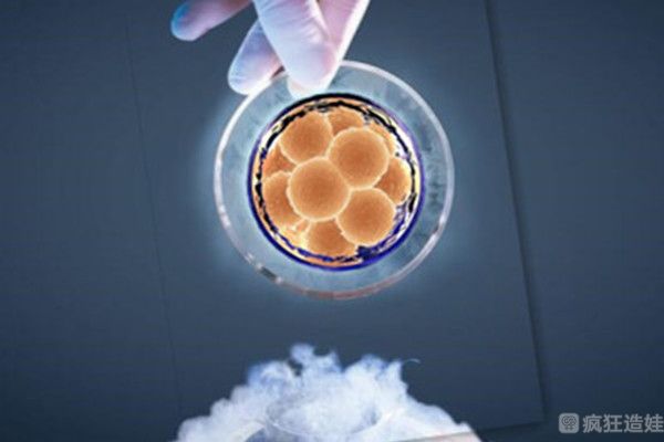 帕金森综合症患者做供卵三代试管婴儿能避免遗传给子女吗？