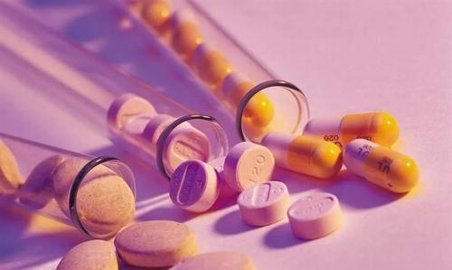 如果出现卵巢功能衰退应该怎么治疗？这三治两调要记住！