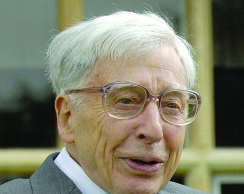 试管婴儿发明人是罗伯特·爱德华兹1978年在英国发明的