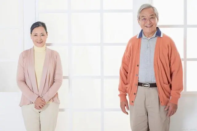 以前人们选择试管婴儿都只敢偷偷去医院，怕被别人指指点点