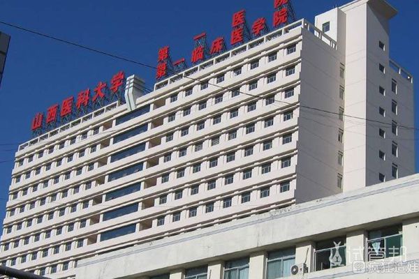 多囊导致排卵异常，山西第二代试管婴儿喜得双胎