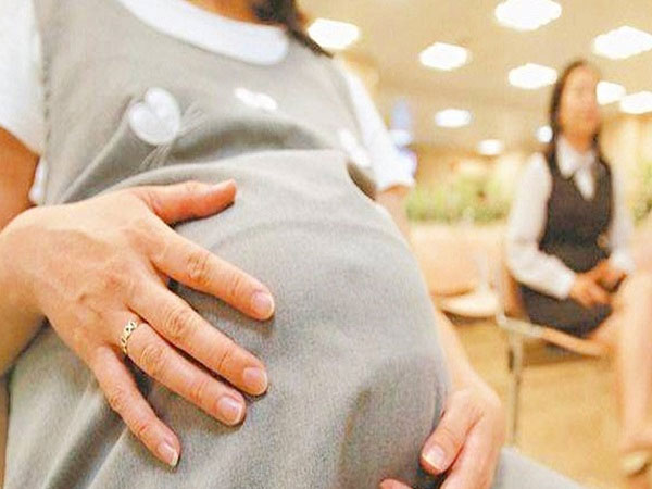 为什么大多数女明星都是高龄产子?无非就是和这些原因有关