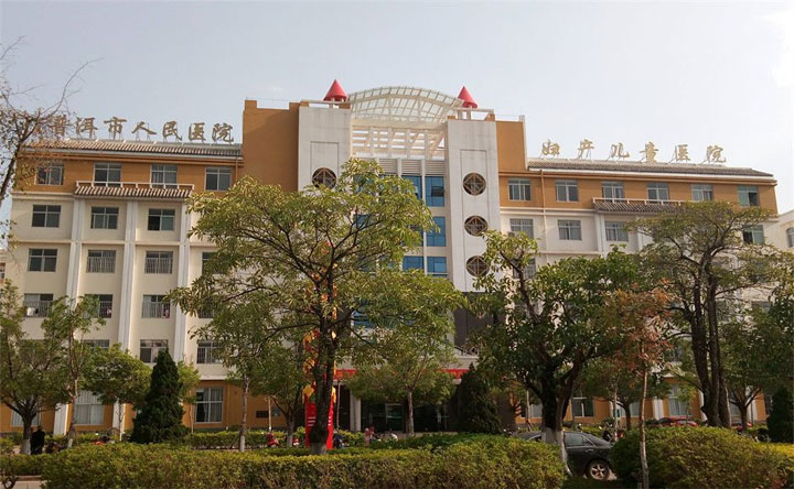 普洱市人民医院妇女儿童医院做试管婴儿的费用大概多少钱？