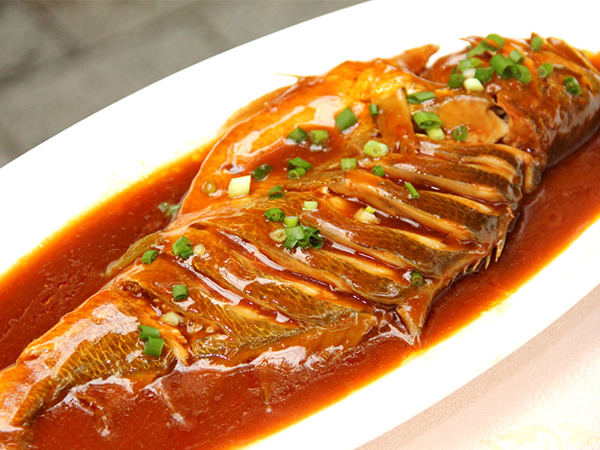 孕妇梦见吃鱼有十大征兆，生男生女的寓意也在这里