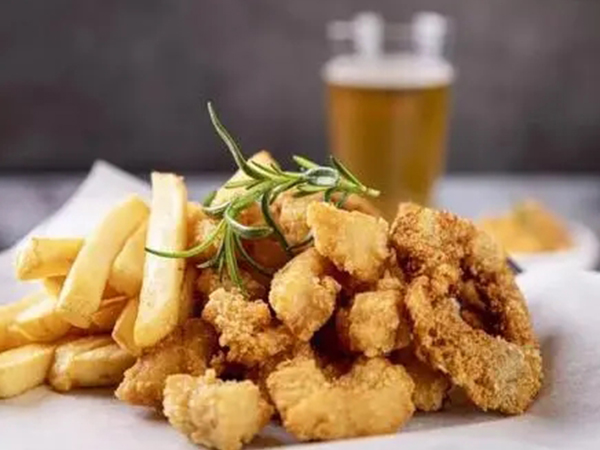 乳腺增生时千万别碰这五种禁忌食物，再喜欢油炸食物也得忍住