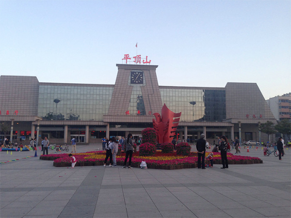 2022平顶山试管婴儿经验帖，真实费用+最全医院+成功率排行