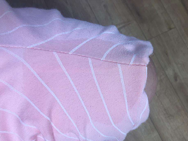 区别分泌物和羊水只用一张图就够了，何止表现出不同颜色