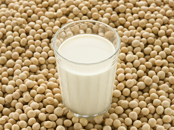 盘点对卵泡发育好的八大食物，玉米、豆浆赫然在列