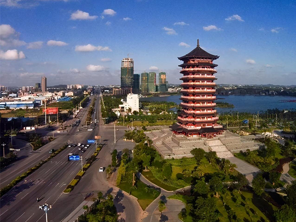 2022钦州试管婴儿医院大全，助孕成功率、费用参考指南