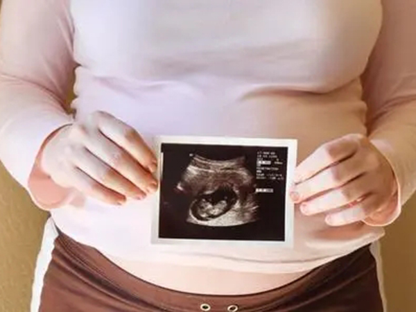 四维单子看胎儿性别有三种诀窍，男孩女孩表现真不一样