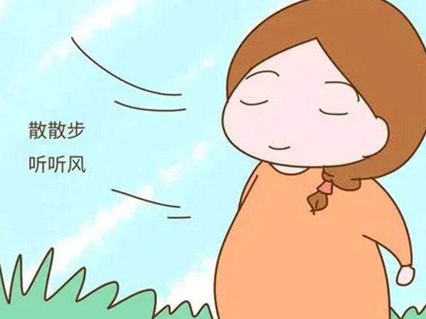 分享怀孕40周三个催生小妙招，想马上见效只散步还不够