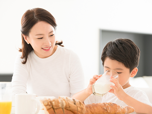 3-15岁儿童成长奶粉排行榜前十位，新手爸妈奶粉选购手册