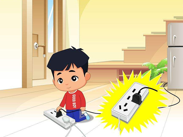 宝宝将充电线含进嘴取出时已冒烟，防触电教育迫在眉睫