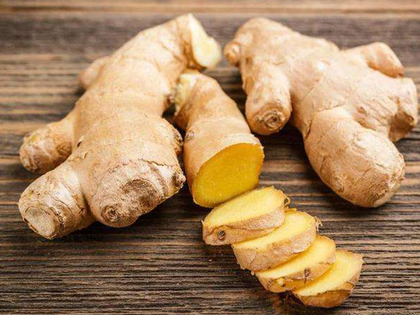 这十种食物能有效缓解孕吐，贴生姜片让孕妈直呼神奇