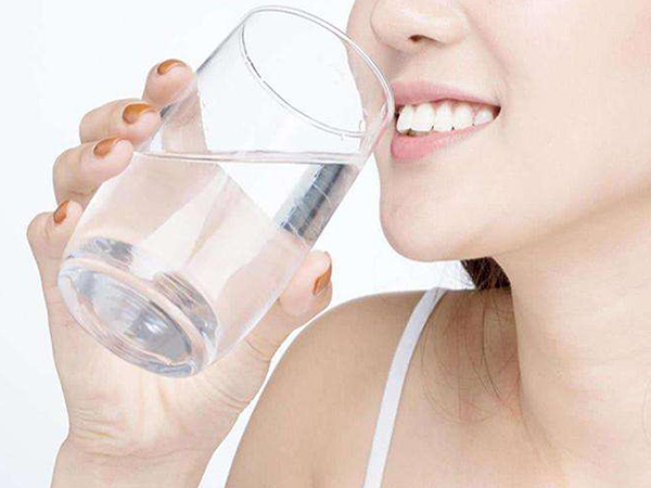 已生男宝妈妈亲述九个怀孕特征，容易口渴就是征兆