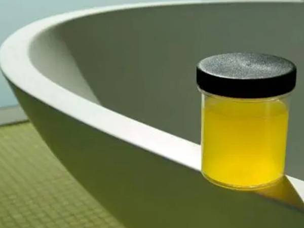 验孕棒t区粉色晕染的原因不是尿多了，操作不正确当然不准