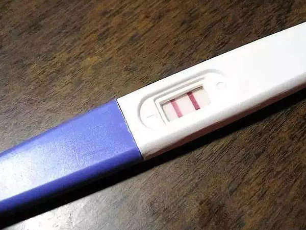 二条杠特别深就是怀男孩？验孕棒的结果你未必很清楚