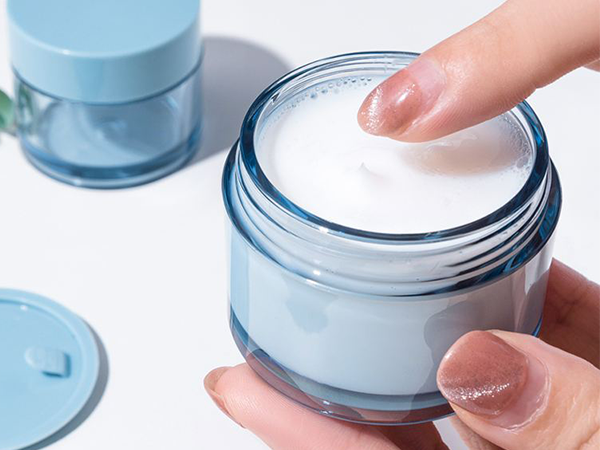 选好宝宝霜会挑选成分表是关键，有激素再便宜也不买