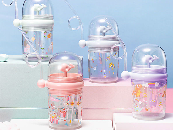 吸管杯不止有烫伤隐患！难怪口腔医生强烈不建议宝宝用