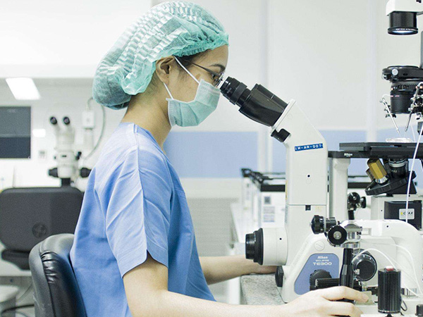 试管预移植后这四件事要上心，同房行为真需要克制