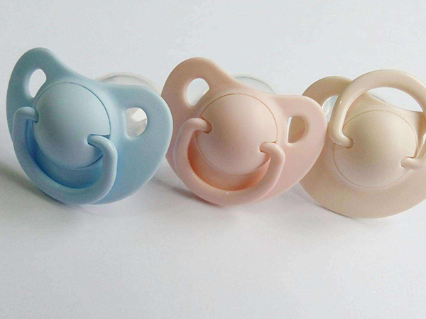 好用又安全！盘点2022年口碑极佳的三款安抚奶嘴品牌