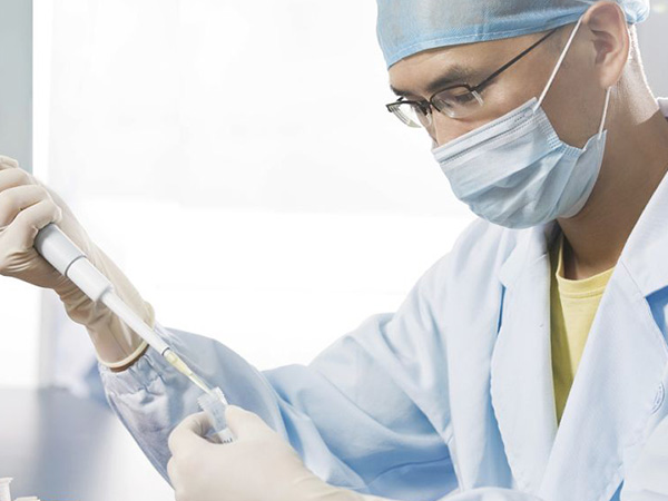 三种自己做亲子鉴定的方法汇总，最简单准确的不是滴血认亲