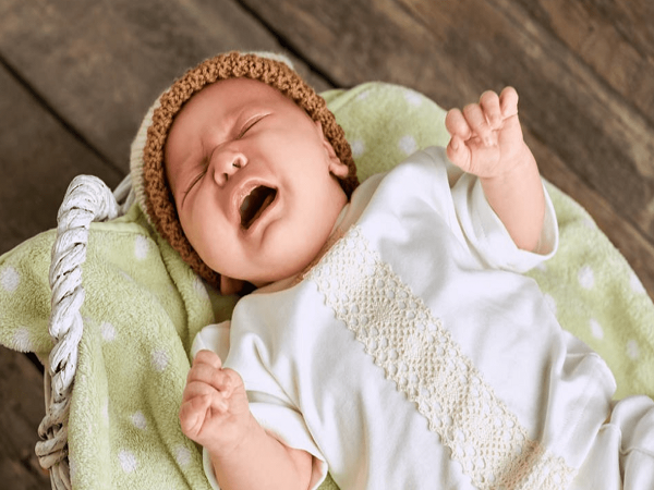 猛涨期婴儿睡眠四大特点分析，睡觉不踏实正是其中之一