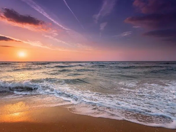 周公解梦之孕妇梦见大海涨水淹上来：不同梦境征兆有差异