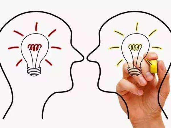 解读高智商婴儿的八种行为表现，爱笑正是早期的典型特征