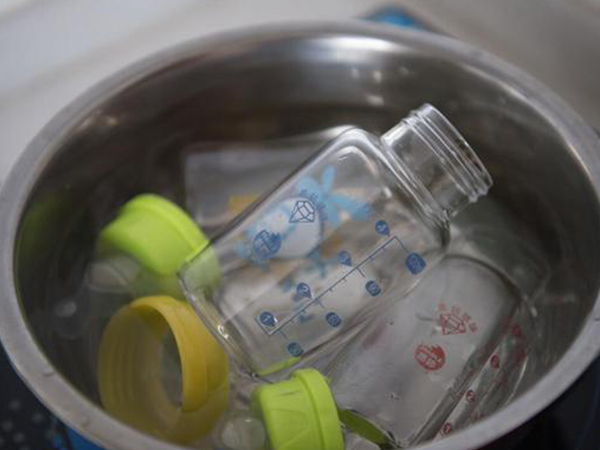 ppsu奶瓶缺点与优点整理，对比玻璃材质看完知道怎么选