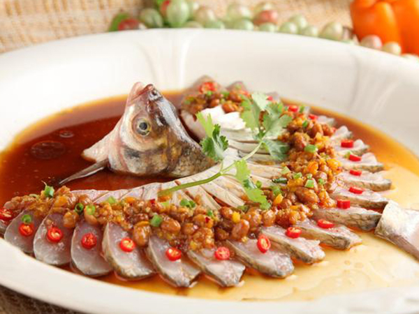 最适合孩子吃的八种鱼汇总，龙利鱼、黑鱼刺少肉多有营养